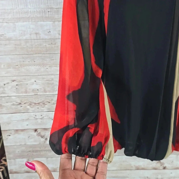 Vince Camuto | Top | Long Sleeve | Pleated front | Red and Black | Size XS - Picture 3 of 8